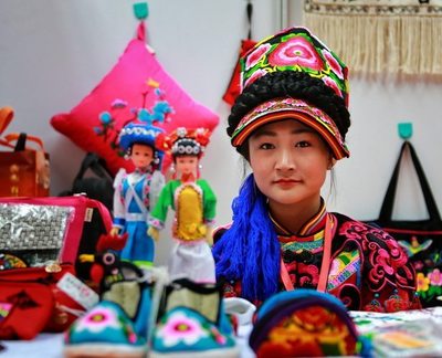 西北非遺文旅盛會 寧夏手工藝品綻放光彩